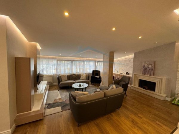 APARTAMENT MODERN 3+1 ME QERA NE FRESK