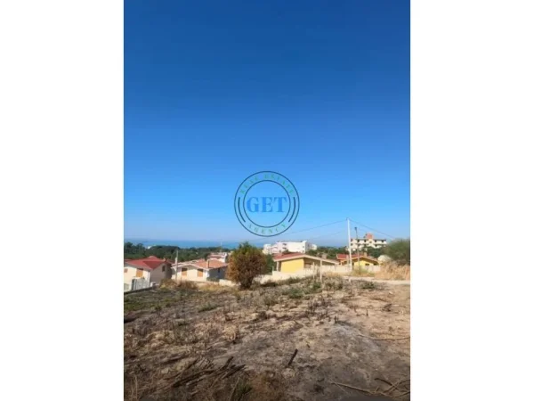 Durres, shitet toke , 1.300 m²