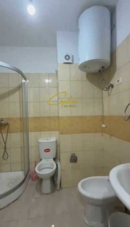 Tirane, shitet apartament 2+1+Ballkon Kati 7, 96 m² 127.000 € (YZBERISHT)
