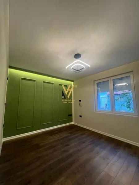 Tirane, shitet apartament 1+1+Ballkon Kati 1, 40 m² 105.000 € (MOZAIKU I TIRANES)