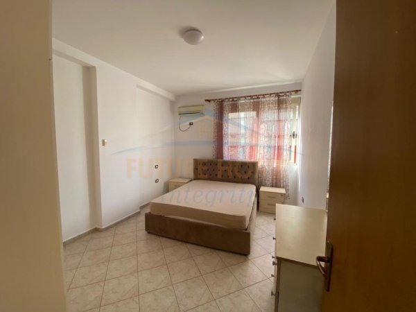0683487469 Tirane, jepet me qera apartament 3+1 Kati 2, 98 m² 500 € (Prane Pasticeri Melisa , Fresk)