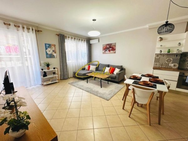 Tirane, jepet me qera apartament 1+1+Ballkon Kati 2, 69 m² 750 € (BULEVARDI ZIGU I)
