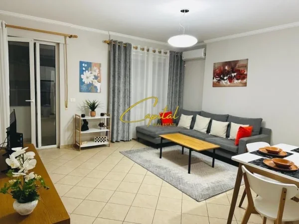 Tirane, jepet me qera apartament 1+1+Ballkon Kati 2, 69 m² 750 € (BULEVARDI ZIGU I)
