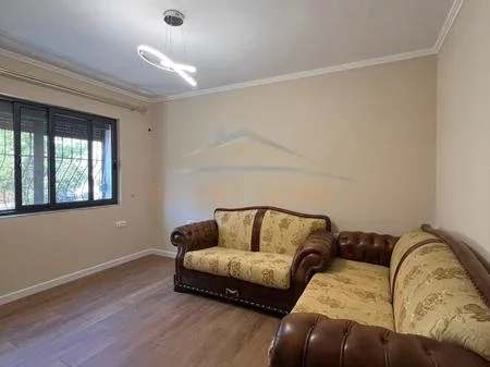 Tirane, shitet apartament 2+1 Kati 2, 71 m² 14.700.000 € 