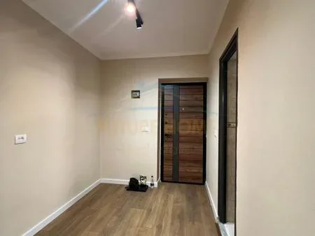 Tirane, shitet apartament 2+1 Kati 2, 71 m² 14.700.000 € 