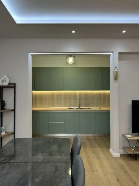 Tirane, shitet apartament 2+1+Ballkon Kati 4, 110 m² (Perball Delijorgjit)