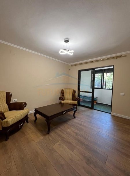 Tirane, shes apartament 2+1+Ballkon Kati 2, 71 m² 147.000 € (Oxhaku)
