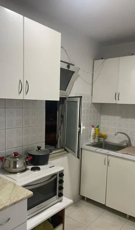 shitet , 115.000 €