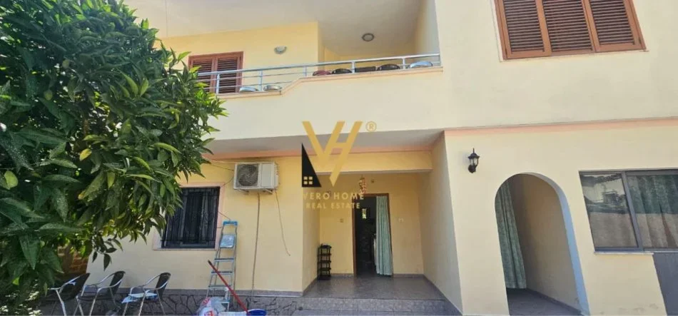 Tirane, jepet me qera apartament 1+1+Ballkon Kati 1, 70 m² 40.000 leke  (ISH PARKU I AUTOBUZAVE)