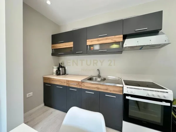 Tirane, shitet apartament 1+1 Kati 2, 70 m² 165.000 € (PRANE QENDRES SE TIRANES)