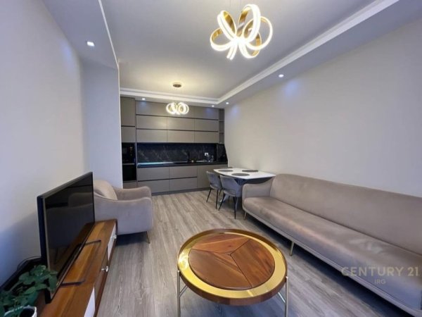 Tirane, jepet me qera apartament 2+1 Kati 5, 79 m² 900 € (TE REZIDENCA QUARTUM, PRANE SPAK)