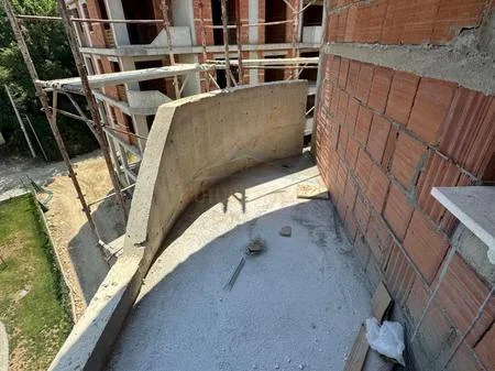 Tirane, shitet apartament 2+1+Ballkon Kati 4, 131 m² 209.000 € (Liqeni i Thate, Lake Side Rezidence)