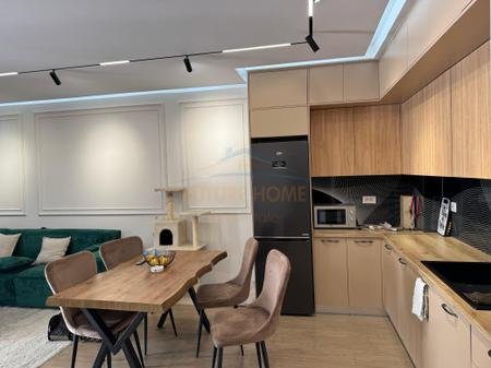 Tirane, jepet me qera apartament 2+1 Kati 2, 94 m² 265.000 € (Korrekt Construksion , Kodra e Diellit)