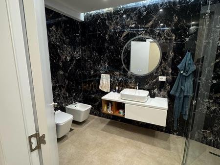 Tirane, jepet me qera apartament 2+1 Kati 2, 94 m² 265.000 € (Korrekt Construksion , Kodra e Diellit)