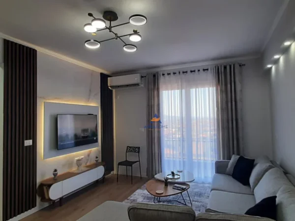 Tirane, shitet apartament 2+1 Kati 6, 82 m² 100.000 € (BULEVARDI DONALD TRUMP)