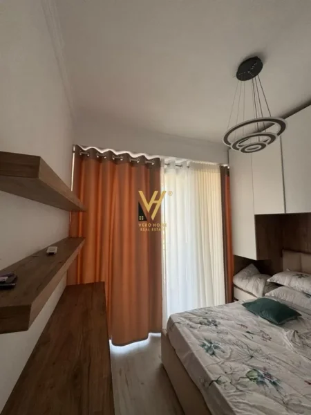 Tirane, jepet me qera apartament 2+1+Ballkon Kati 9, 90 m² 600 € (URGAN GATE, ASTIR)