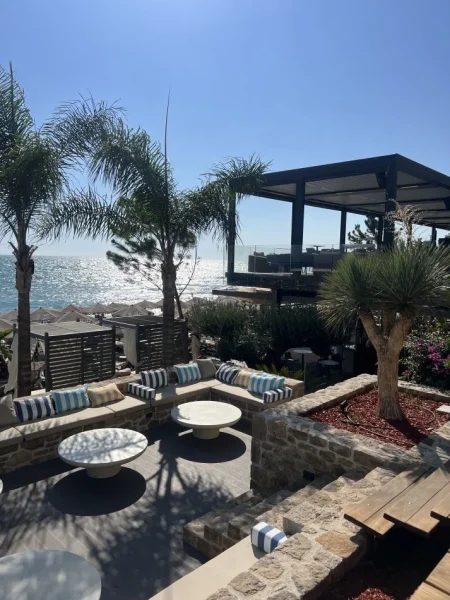 Rera e hedhur Shengjin, apartament ne plazh