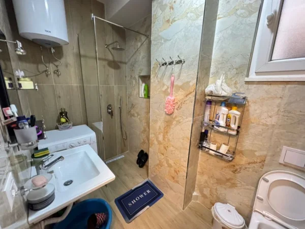 Tirane, shitet apartament 1+1 Kati 7, 70 m² 135.000 € 