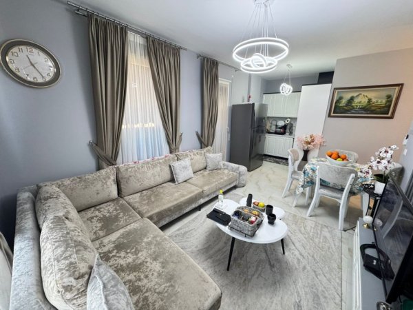 Tirane, shitet apartament 1+1 Kati 7, 70 m² 135.000 € 