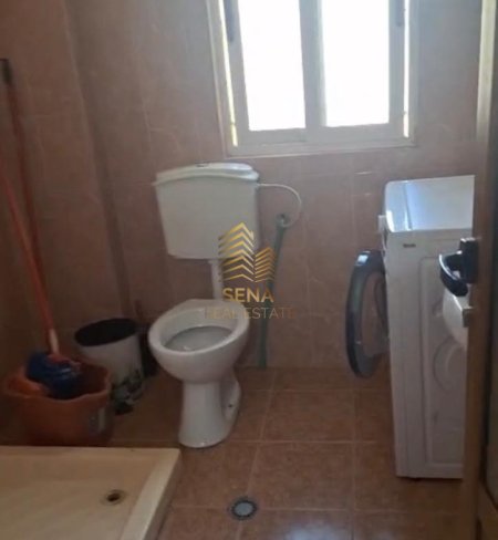 Tirane, jepet me qera garsonier 1+1 Kati 1, 37 m² 250 € (Rruga Egnatia)
