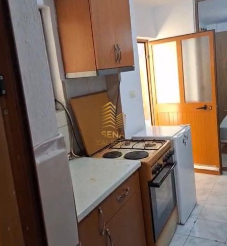 Tirane, jepet me qera garsonier 1+1 Kati 1, 37 m² 250 € (Rruga Egnatia)