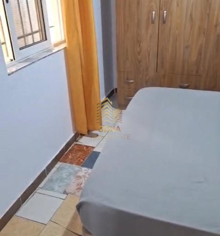 Tirane, jepet me qera garsonier 1+1 Kati 1, 37 m² 250 € (Rruga Egnatia)