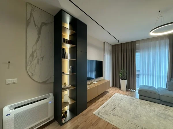 Tirane, shitet apartament 1+1 , 74 m² (5 maji)