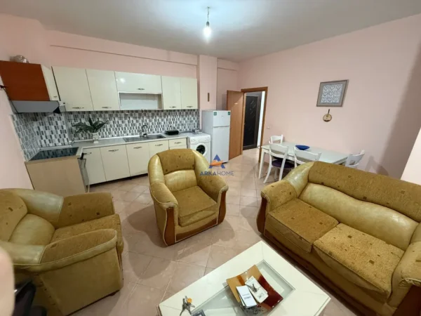 Tirane, jepet me qera 1+1 Kati 5, 60 m² 411 € (Kodra e Diellit)