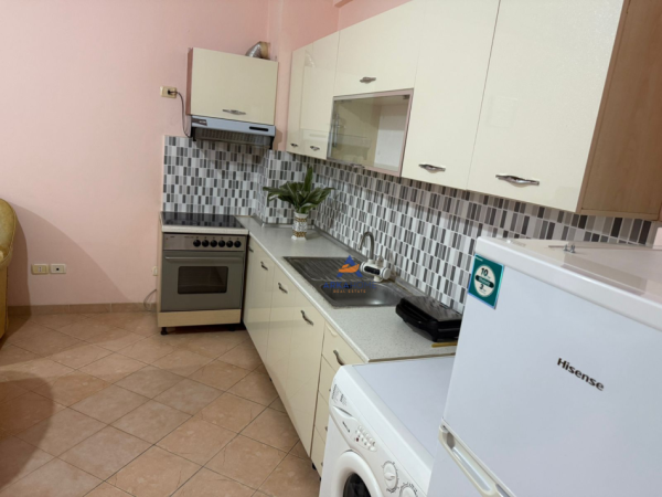 Tirane, jepet me qera 1+1 Kati 5, 60 m² 411 € (Kodra e Diellit)