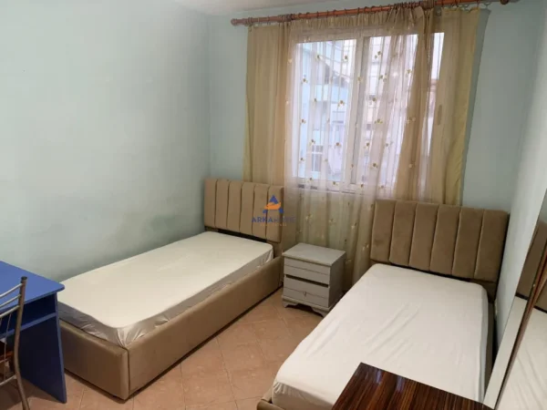 Tirane, jepet me qera 1+1 Kati 5, 60 m² 411 € (Kodra e Diellit)