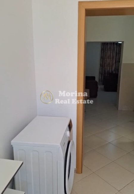 Tirane, jepet me qera shtepi 1+1 Kati 1, 70 m² 350 € (Don Bosko)