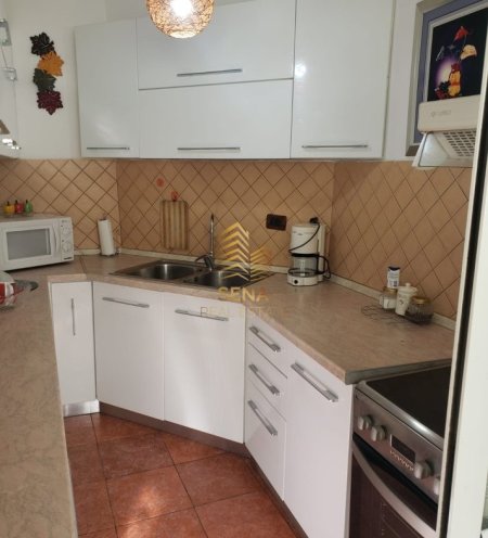 Tirane, jepet me qera apartament 2+1+Ballkon Kati 9, 105 m² 600 € (Perball Kika 2)
