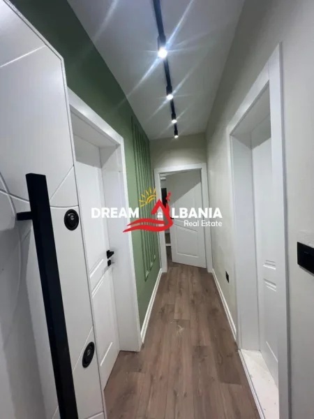 Shqiperi, shitet apartament 1+1 , 40 m² 105.000 € (tek Mozaiku)