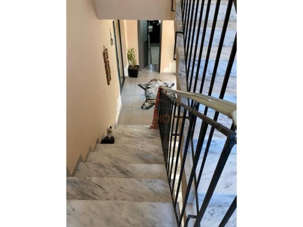 Tirane, jepet me qera shtepi Kati 3, 520 m² 1.500 € 