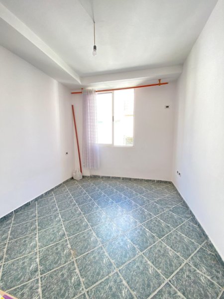 Tirane, shes apartament 2+1 Kati 3, 96 m² 120.000 € (Rruga Muhamet Deliu, Fresk, ID: 1008-6)