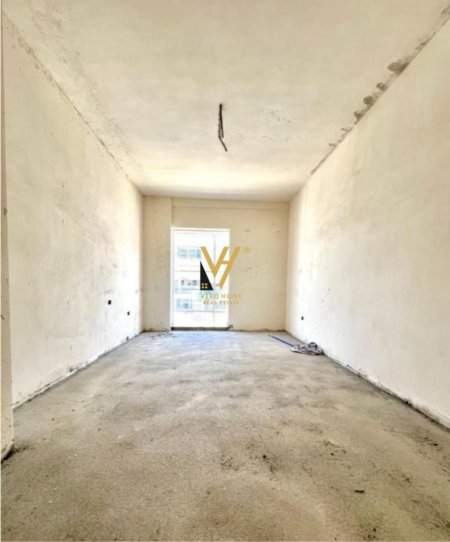 Tirane, shitet apartament 3+1+Ballkon Kati 6, 143 m² 429.000 € (KOMUNA E PARISIT)