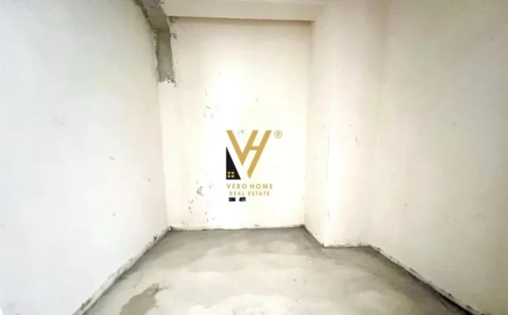 Tirane, shitet apartament 3+1+Ballkon Kati 6, 143 m² 429.000 € (KOMUNA E PARISIT)