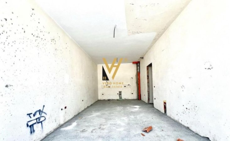 Tirane, shitet apartament 3+1+Ballkon Kati 6, 143 m² 429.000 € (KOMUNA E PARISIT)