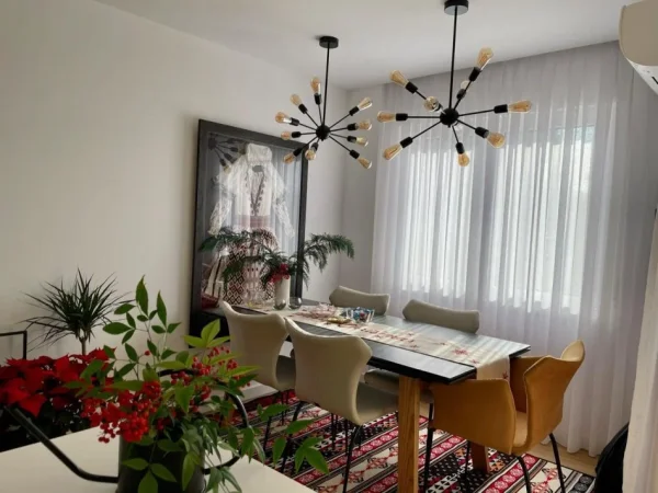 Tirane, shitet apartament 3+1 , 155 m² 465.000 € (Sunrise Residence)