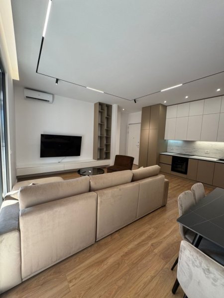 Tirane, jepet me qera apartament 1+1+Aneks+Ballkon Kati 6, 72 m² 1.000 € (Kompleksi Delijorgji)