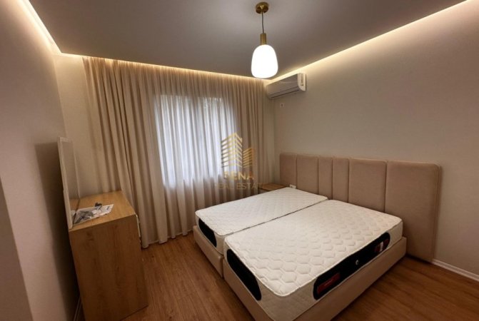 Tirane, jepet me qera apartament 1+1 Kati 2, 55 m² 550 € (Rruga Riza Cerova)