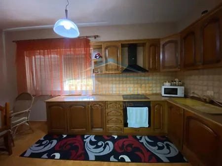 Tirane, shitet apartament 2+1+2 Kati 4, 93 m² 195.000 € (Myslym Shyr)