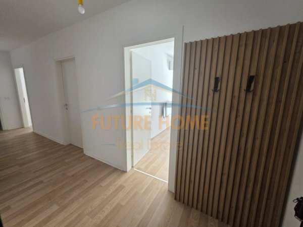 Tirane, shitet apartament 2+1+Ballkon Kati 1, 154 m² 160.000 €