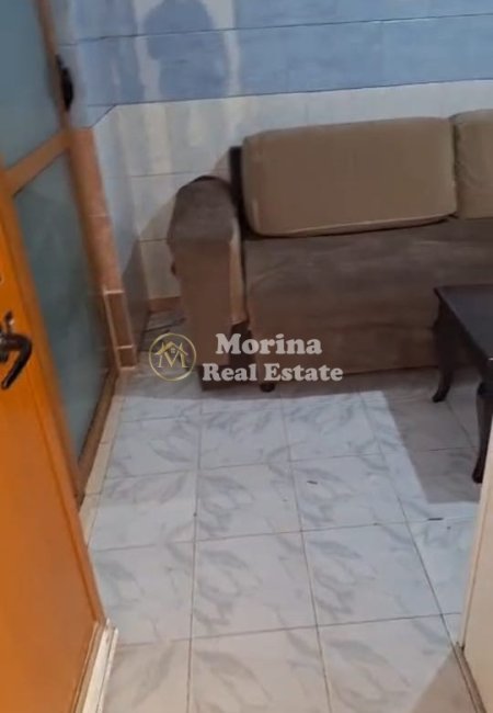 Tirane, jepet me qera garsonier 1+1 Kati 1, 40 m² 250 € 