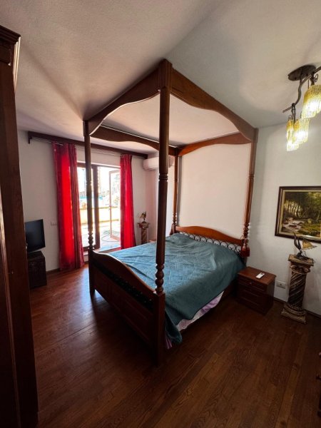 Tirane, jepet me qera apartament 2+1+Ballkon Kati 5, 160 m² 650 € (bulevardi zhan d&#039;ark)
