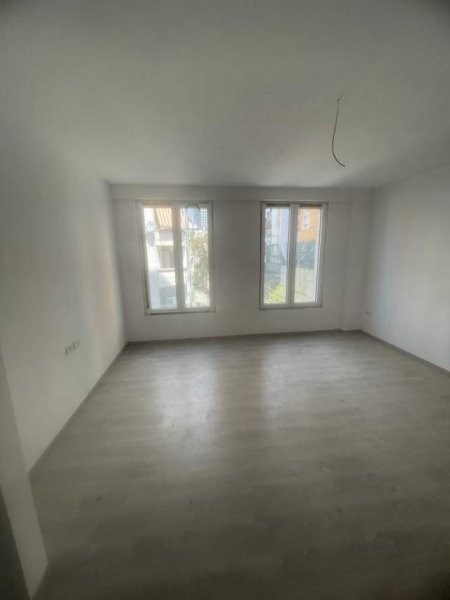 Tirane, shitet apartament 1+1+BLK Kati 2, 72 m² 230.400 Euro (Rruga e Elbasanit)