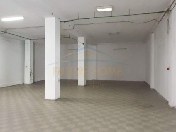 Tirane, shitet ambjent biznesi 1.014 m² 1.200.000 Euro (Vaqarr)