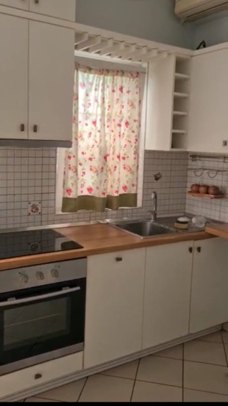 Tirane, jepet me qera apartament 1+1 Kati 1, 60 m² 30.000 Leke (Pran Rosman Lala)