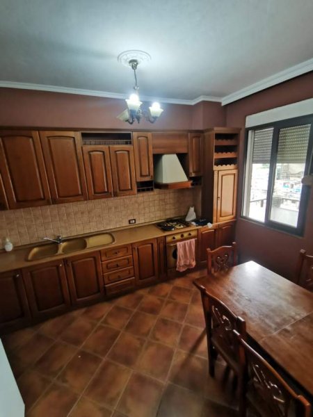 Tirane, shitet apartament 2+1+BLK Kati 9, 107 m² 150.000 Euro (Myslym Shyri)