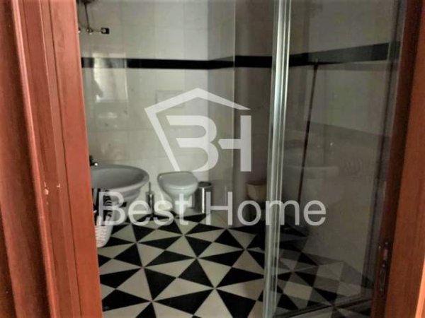 Tirane, jap me qera apartament 2+1+BLK Kati 8, 110 m² 1.100 Euro (Rruga Abdyl Frasheri)
